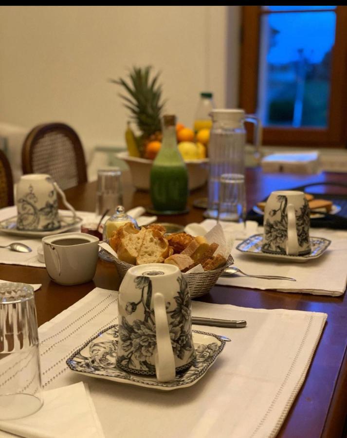 La Maladrie Bed and Breakfast Vouzailles Esterno foto